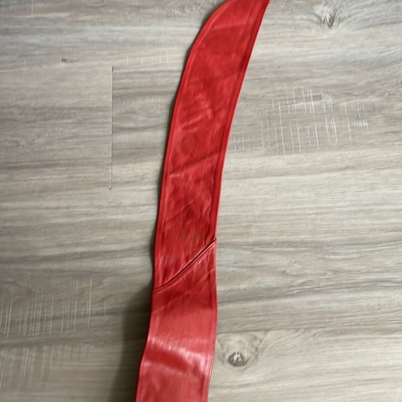 Vintage Salena’s Collection Red Leather Belt with Gemstone Buckle - Picture 7 of 12